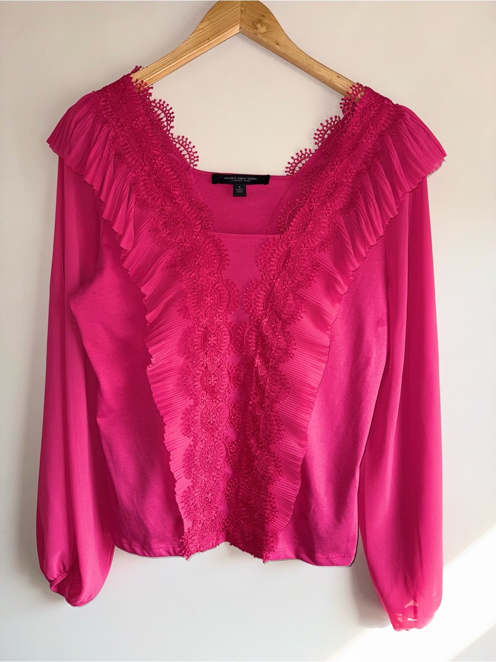 Marc New York Hot Pink Lace-Trim Ruffled V-Neck Blouse Size Small